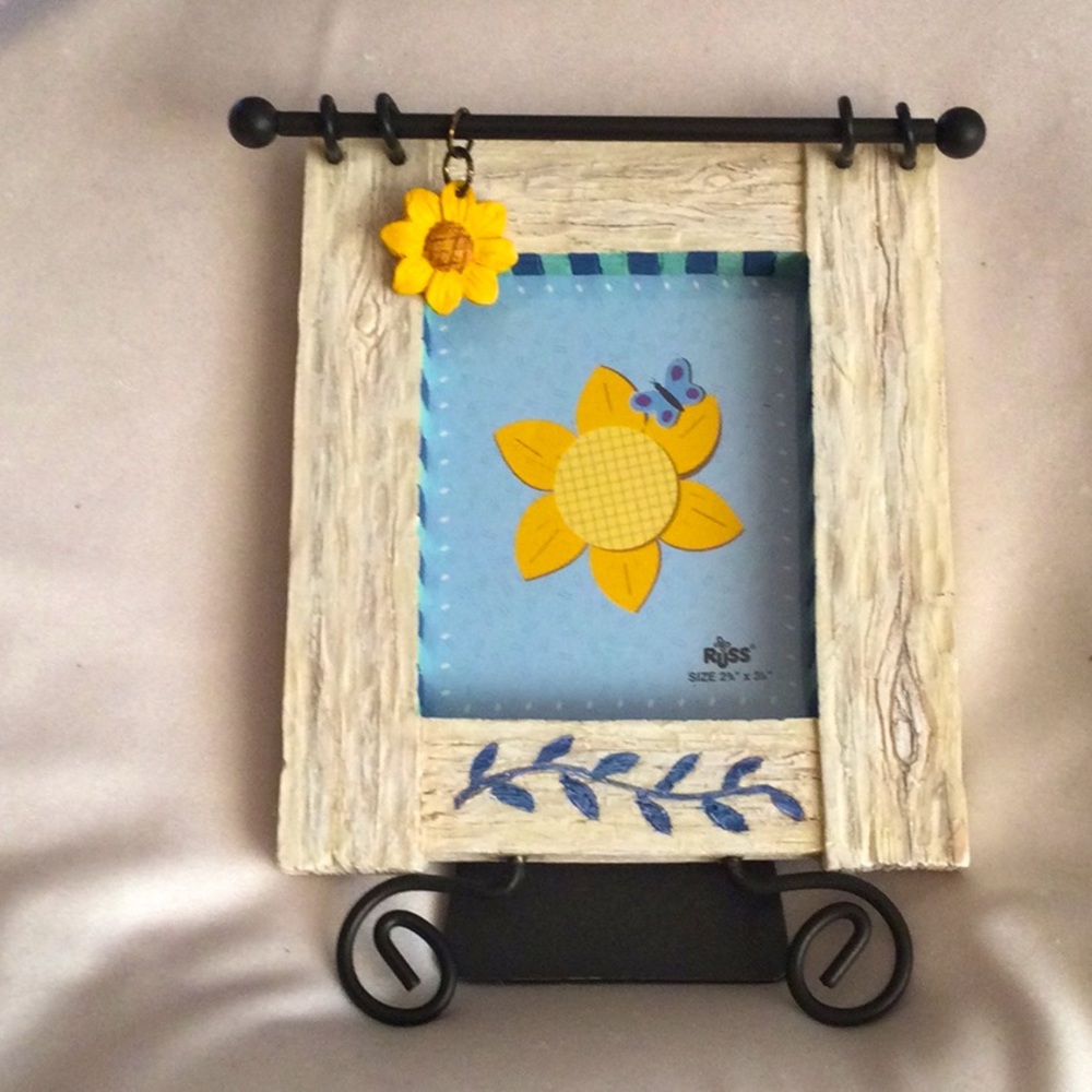 3/$10 | Russ Country Cottage Collection Photo Frame